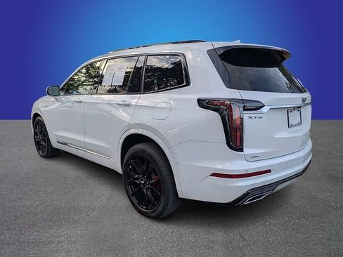 Certified 2025 Cadillac XT6 Sport w/ Platinum Package AWD/4WD image 3