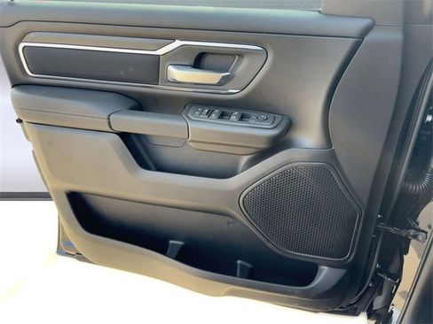 New 2026 RAM 1500 4x4 Crew Cab image 20