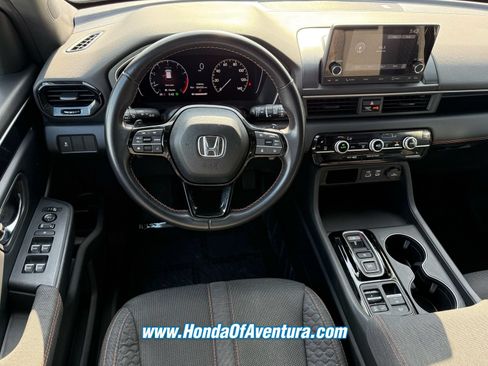 Certified 2023 Honda Pilot Sport image 14
