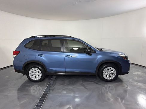 Used 2019 Subaru Forester w/ Alloy Wheel Package AWD/4WD image 4