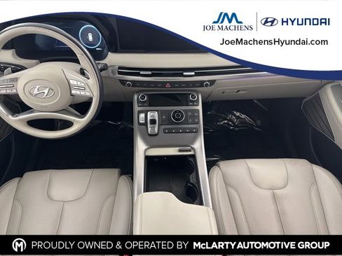 Used 2023 Hyundai Palisade Calligraphy image 35