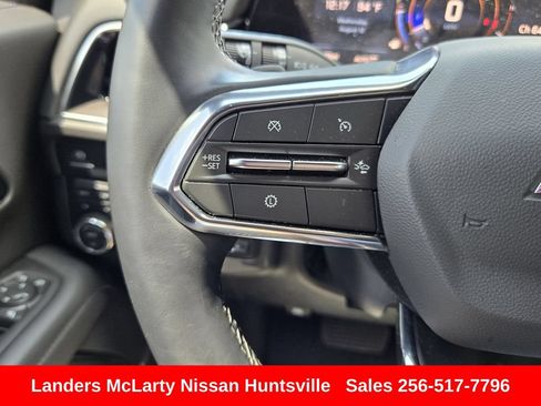 Used 2025 Chevrolet Tahoe Z71 w/ Z71 Off-Road Package AWD/4WD image 29