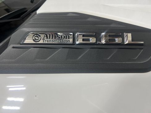 Used 2025 Chevrolet Silverado 2500 W/T w/ WT Convenience Package AWD/4WD image 9