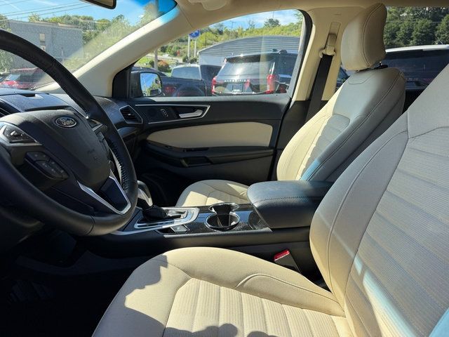 Used 2015 Ford Edge SEL AWD/4WD image 11