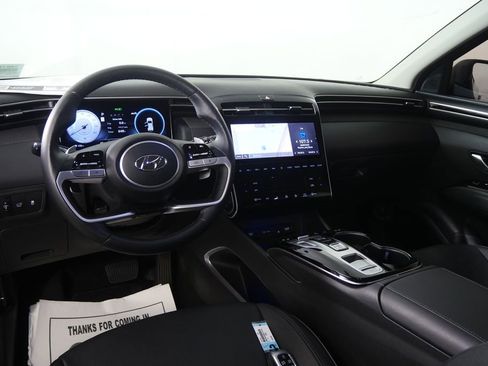 Used 2022 Hyundai Tucson Limited image 17