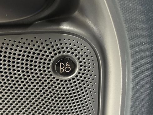 Used 2025 Ford Maverick Lariat w/ Black Appearance Package image 17