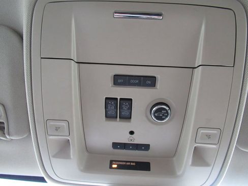 Used 2016 Chevrolet Tahoe LT image 27