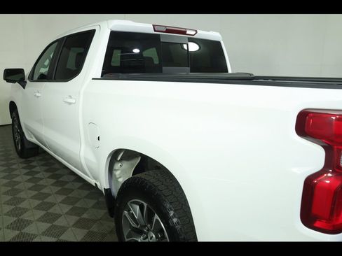 Certified 2024 Chevrolet Silverado 1500 RST w/ Convenience Package II AWD/4WD image 19