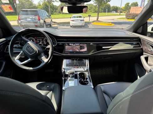 Used 2021 Audi Q8 Prestige AWD/4WD image 12