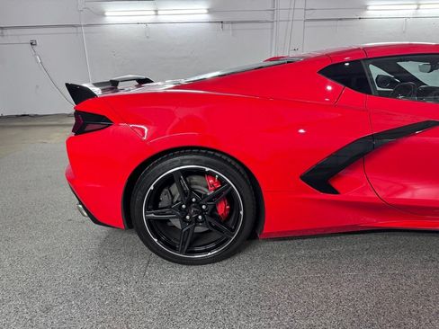 Used 2022 Chevrolet Corvette Stingray Preferred Cpe w/ Z51 Performance Package RWD image 5