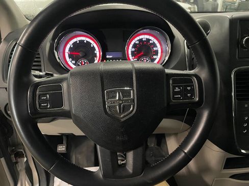 Used 2011 Dodge Grand Caravan C/V image 8