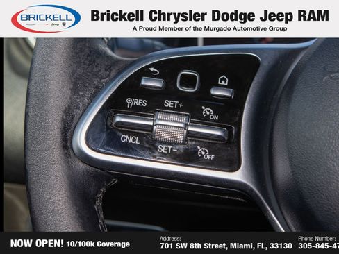 Used 2021 Mercedes-Benz GLB 250 4MATIC w/ Premium Package image 28