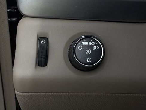Used 2018 Chevrolet Tahoe LT RWD image 23