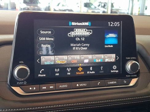 Used 2021 Nissan Rogue SL image 3