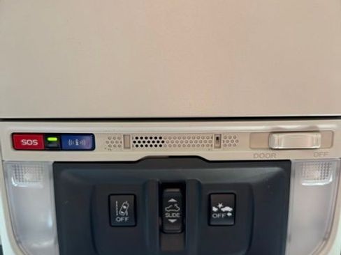 Used 2023 Subaru Forester Touring w/ Popular Package #2 image 46