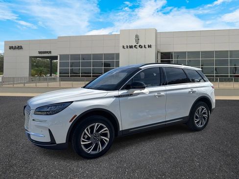 New 2026 Lincoln Corsair Premiere image 8