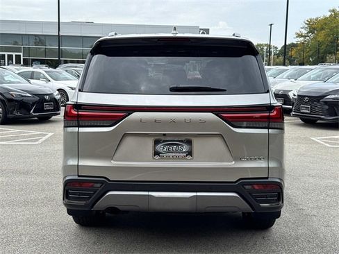 New 2025 Lexus LX 600 4WD w/ Luxury Package image 6