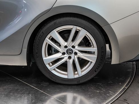 Used 2021 Lexus IS 300 w/ Comfort Package RWD image 10
