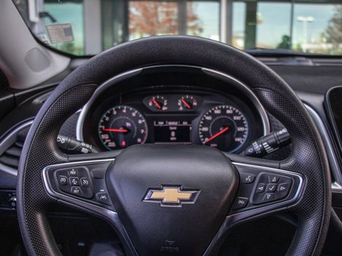 Used 2024 Chevrolet Malibu LT image 13