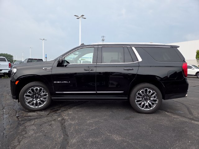 Used 2024 GMC Yukon Denali Ultimate AWD/4WD image 17