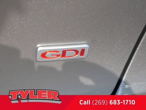 Used 2017 Kia Sorento FWD w/ LX Convenience Package image 14