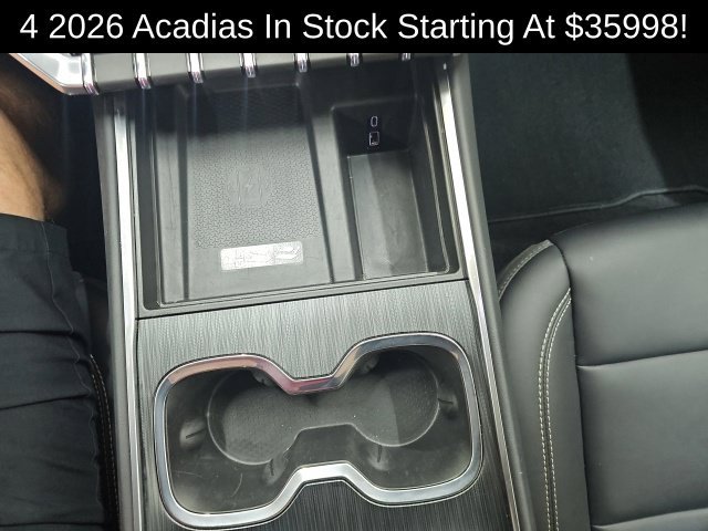 Used 2026 GMC Acadia Elevation w/ Elevation Premium Package FWD image 10