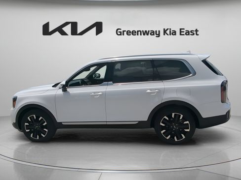 Certified 2024 Kia Telluride SX Prestige w/ Towing Package AWD/4WD image 8