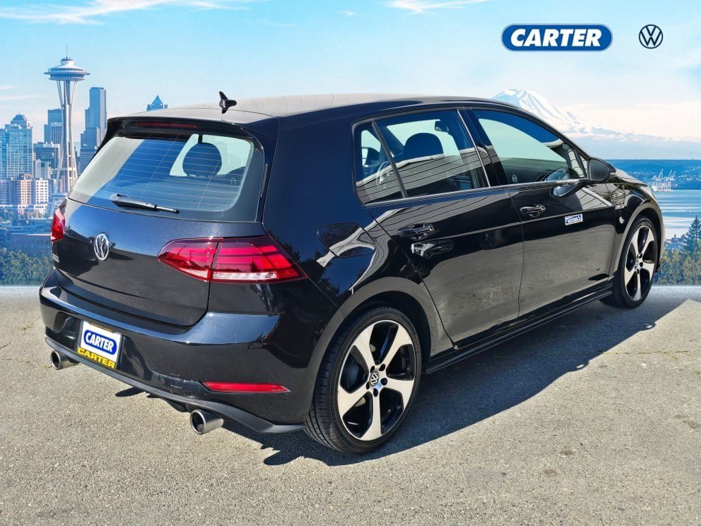 Used 2018 Volkswagen GTI S FWD image 3