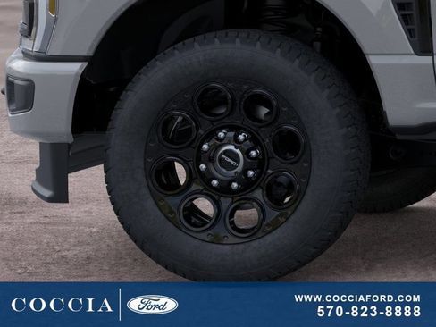 New 2026 Ford F250 XLT w/ XLT Premium Package AWD/4WD image 19