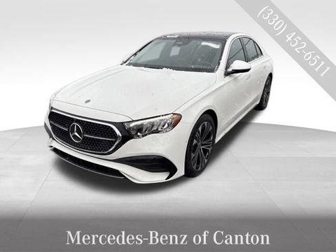 Used 2025 Mercedes-Benz E 350 4MATIC Sedan image 1