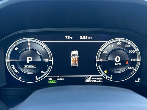 New 2025 Mitsubishi Outlander SE image 24