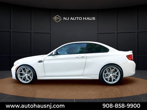 Used 2020 BMW M2 Competition w/ Executive Package RWD image 8