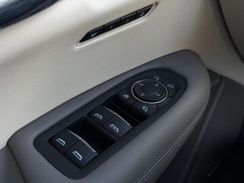 New 2025 Cadillac XT6 Premium Luxury w/ LPO, Floor Liner Package image 24