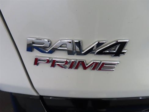 Used 2022 Toyota RAV4 XSE w/ Weather Package AWD/4WD image 13