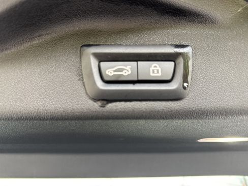 Used 2019 BMW X5 xDrive40i w/ Convenience Package image 33