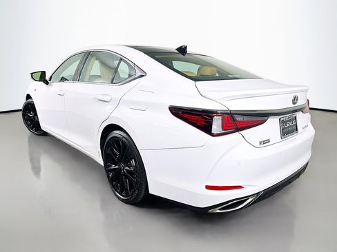 Used 2025 Lexus ES 350 w/ Accessory Package (Z2) image 5