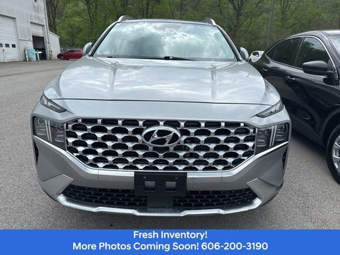 Used 2023 Hyundai Santa Fe Limited AWD/4WD image 2