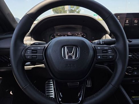 Used 2025 Honda Accord Sport image 23