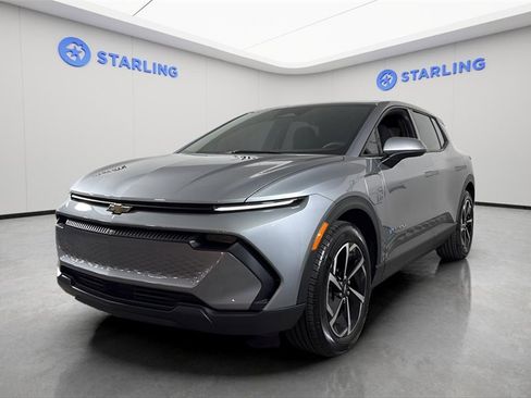 Used 2026 Chevrolet Equinox EV LT image 16