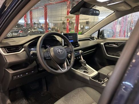 Used 2023 Toyota RAV4 XLE w/ Convenience Package image 23