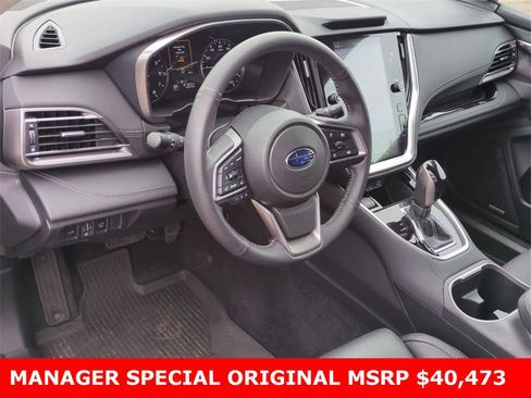 Certified 2025 Subaru Outback Limited image 2