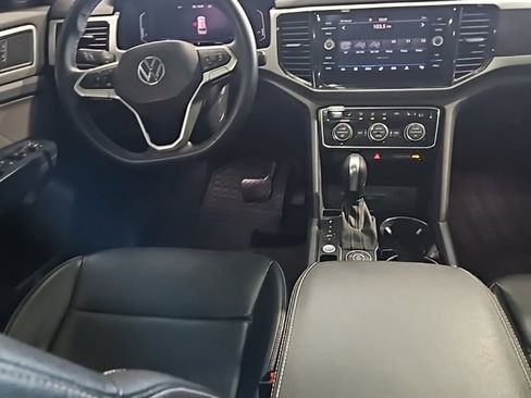 Used 2022 Volkswagen Atlas SE image 27