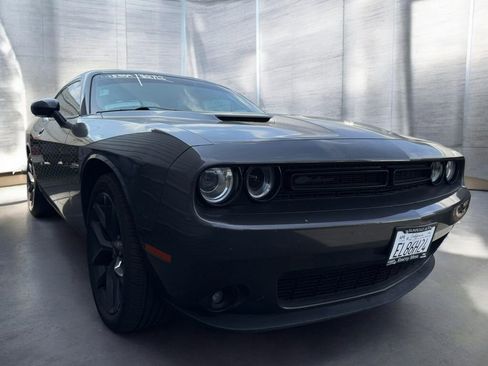 Used 2020 Dodge Challenger SXT w/ Blacktop Package image 2