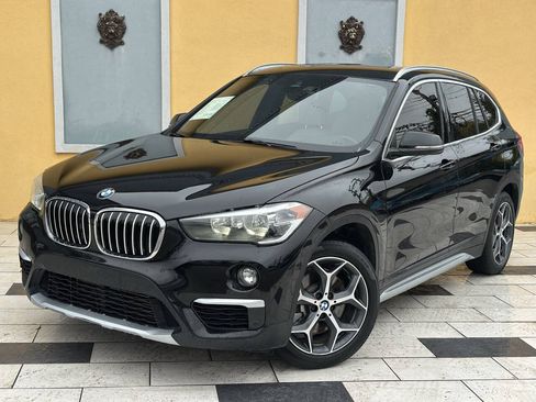 Used 2019 BMW X1 sDrive28i FWD image 1