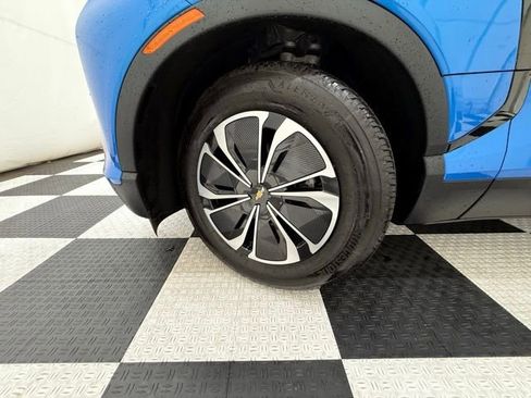 New 2025 Chevrolet Blazer EV LT image 9