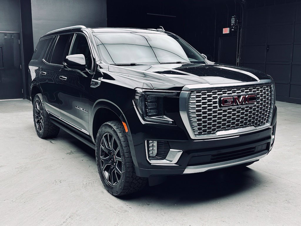 Used 2023 GMC Yukon Denali AWD/4WD image 8