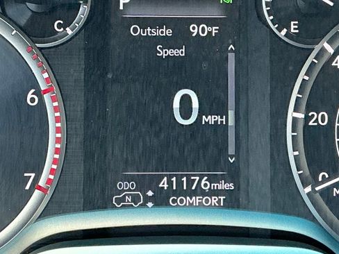 Certified 2023 Lexus GX 460 Luxury w/ Accessory Package AWD/4WD image 30