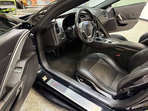 Used 2014 Chevrolet Corvette Stingray Convertible w/ 3LT Preferred Equipment Group RWD image 24