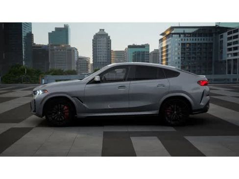 New 2026 BMW X6 xDrive40i w/ Executive Package image 4