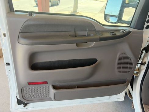 Used 2000 Ford F350 XL AWD/4WD image 9